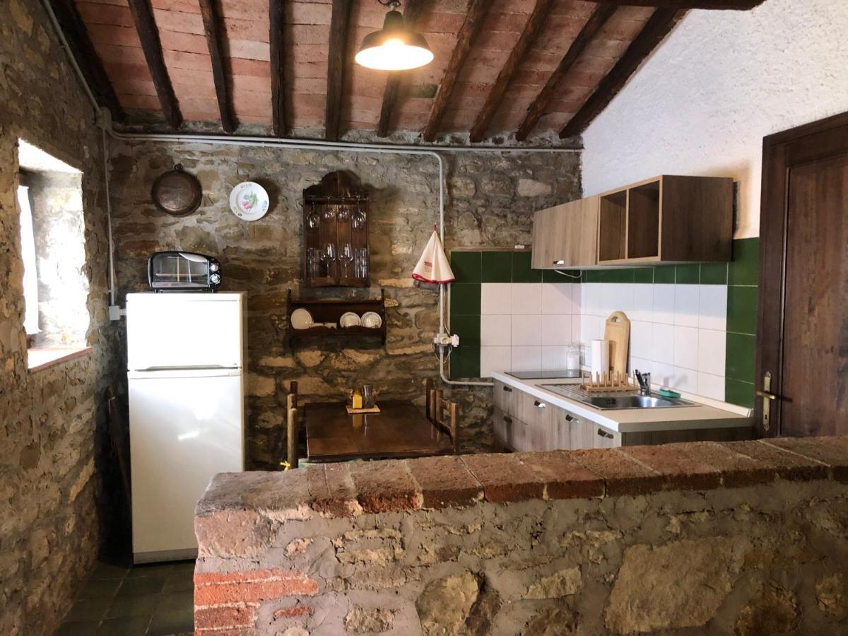 Podere Pruneto Radda In Chianti Esterno foto