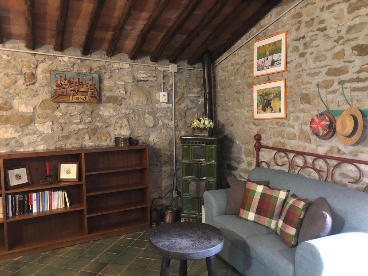 Podere Pruneto Radda In Chianti Esterno foto